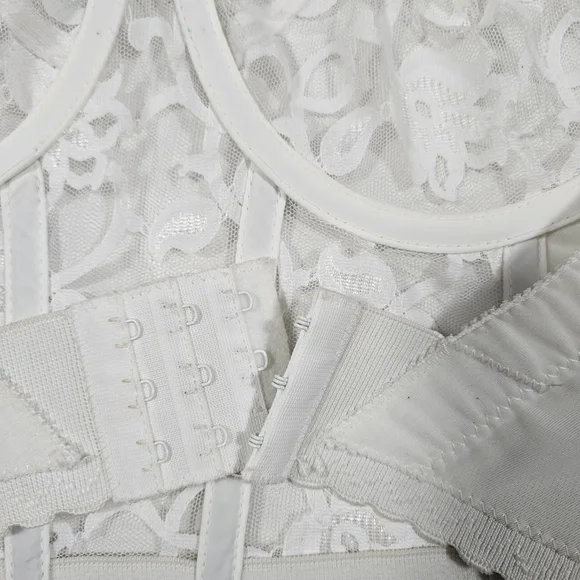 Vintage Gold Label Victorias Secret White Lace Bustier Bra Corset Sz 36B Bridal - Picture 12 of 15